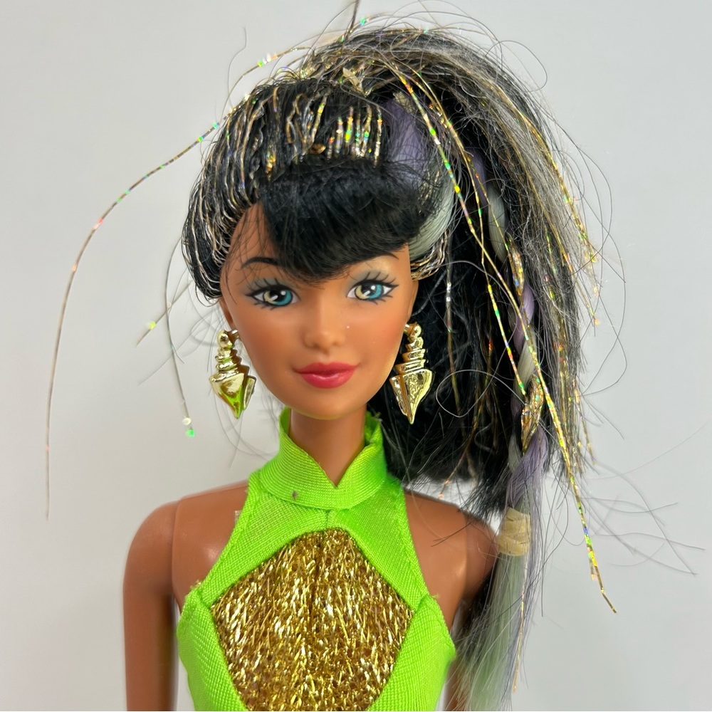 1996 Splash 'n Color Kira Barbie Doll
